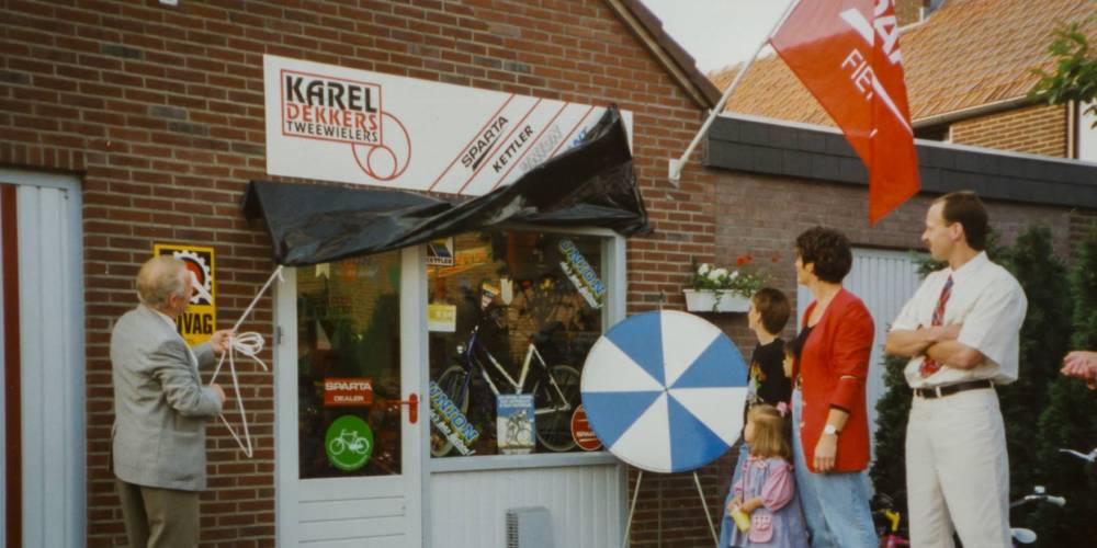 Opening Karel Dekkers Tweewielers