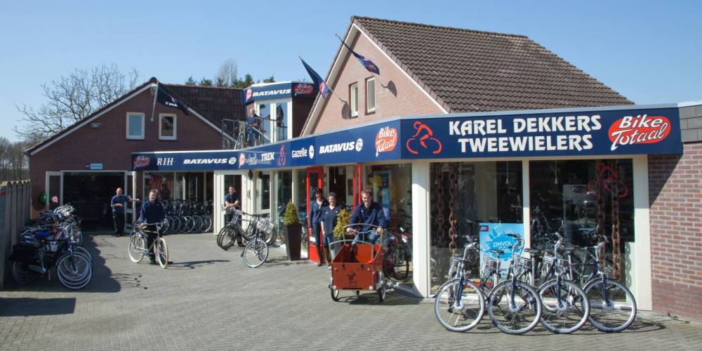 Verbouwing pand Postbaan, winkeluitbreiding  en een verdieping erop