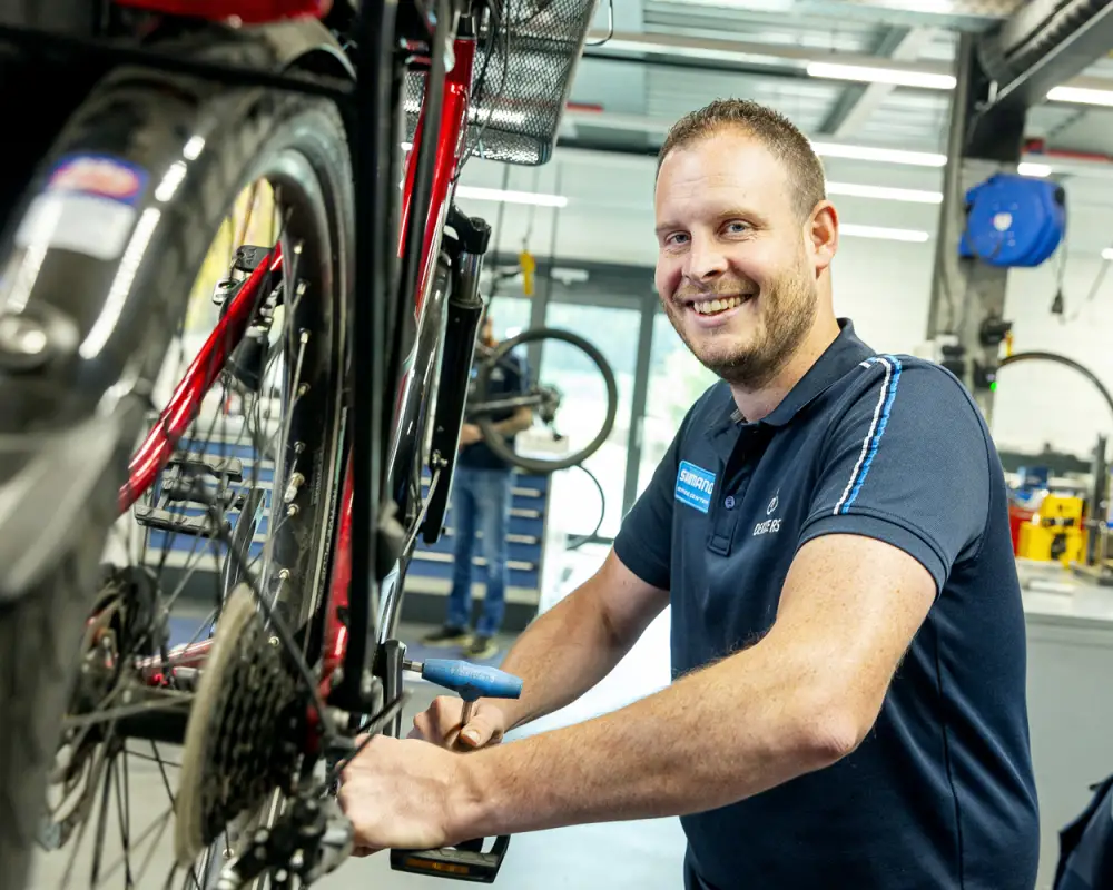 Dekkers Service Center
